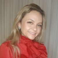 Adriana Dileny Dias Klautau Silva