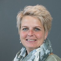 Annette Smit