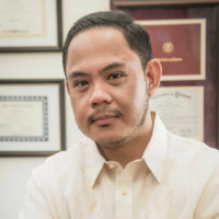 Ryan R Reyes