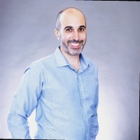 Nir David