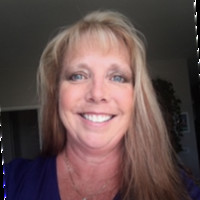 Shelly Bacon