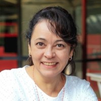 Hellen Corina de O.e Souza