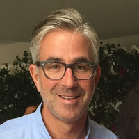 Robert Levine