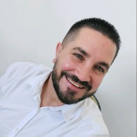 Roberto Schuch Silveira