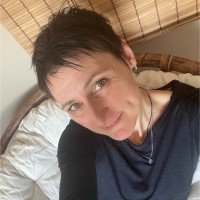 Linda Veenstra