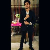 Aakash Giri