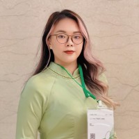 Thùy Linh Chloe Le