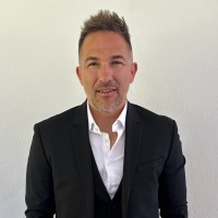 Eduardo Doz Guzman
