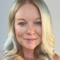 Suzanne Stuebben