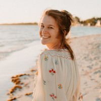 Rebecca Dean
