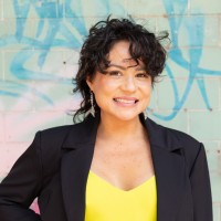 Mia L. Phan