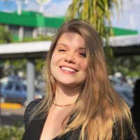 Larissa Costella de Oliveira