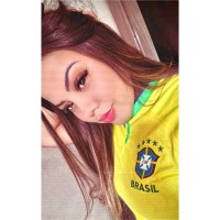 Letícia Caren