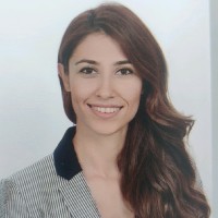Esra Özkiran