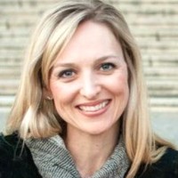 Nicole Oakes