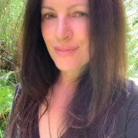 Tina Lynch