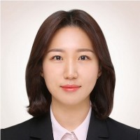 Minjung Lee
