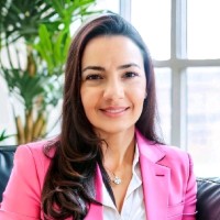 Cristiane Faravelli Leon