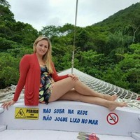 Graziella Carvalho