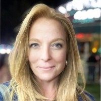 Angie Holt