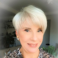 Regina Ferreira