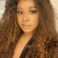 Taylor Simone