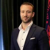Viktor Mërkuri     (PhD c.)