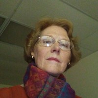 Paula Bond