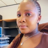 Petunia Lekomanyane