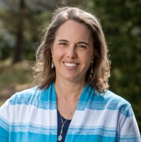 Lynette Aucoin