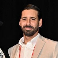 Juan Flores