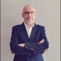 Luis Esteban