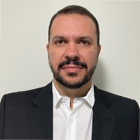 Woodson Barros