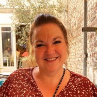Marian Van Hoof-Krousen