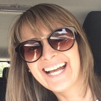 Vania Simoes