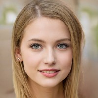 Eliza Theo