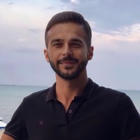 Asil Mert Akdere