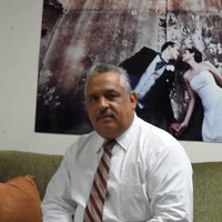 Dr.Alberty Estrella