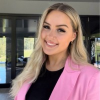 Shania Carter