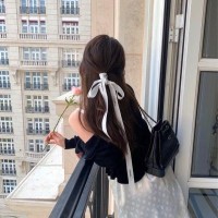 Alice ·