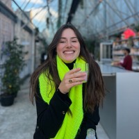Tessa Van Vooren