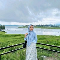 Anggi Putri Lisanderi