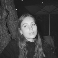 Alexandra Dill