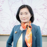 Emily Teng