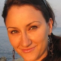 Silvia V.