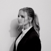 Anne Backhuys