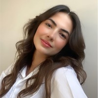 Esra Çakar