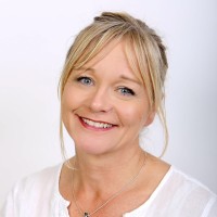Amanda Davies