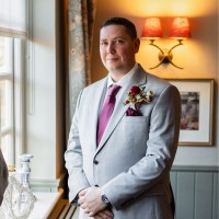Aaron Burdett