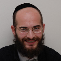 Ariel Serov